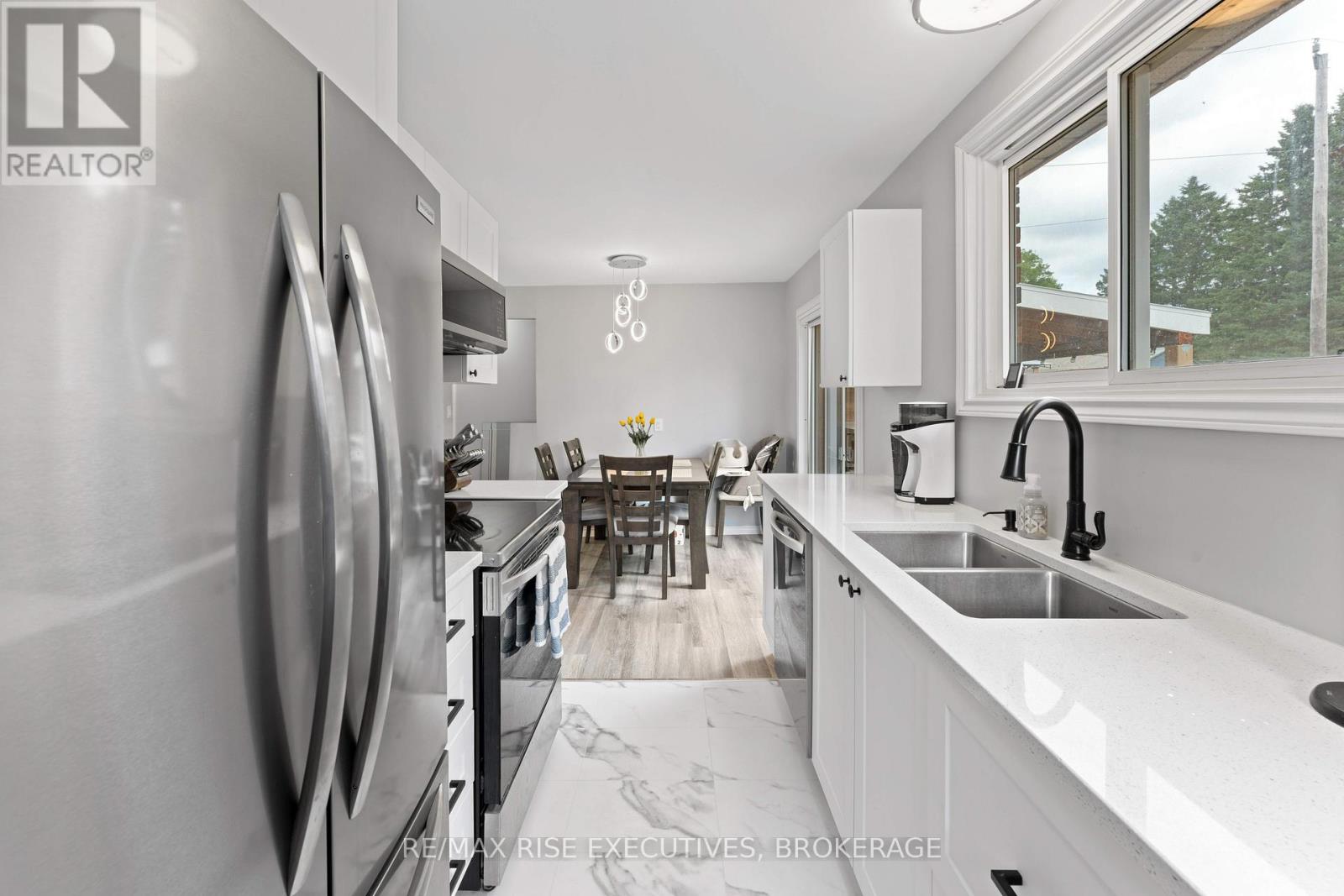 5212 Wilmer Road, South Frontenac, Ontario  K0H 2L0 - Photo 8 - X12406872
