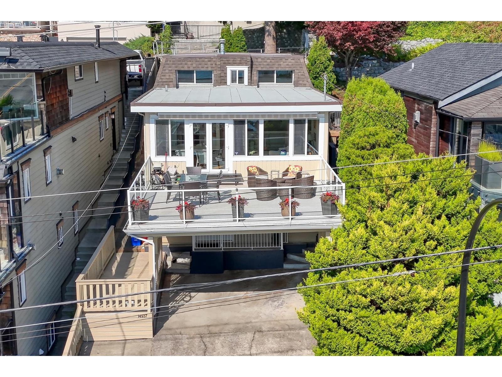 14937 Buena Vista Avenue, White Rock, British Columbia  V4B 1X5 - Photo 2 - R3048386