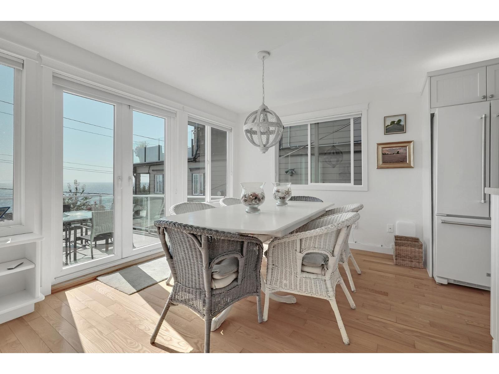 14937 Buena Vista Avenue, White Rock, British Columbia  V4B 1X5 - Photo 8 - R3048386
