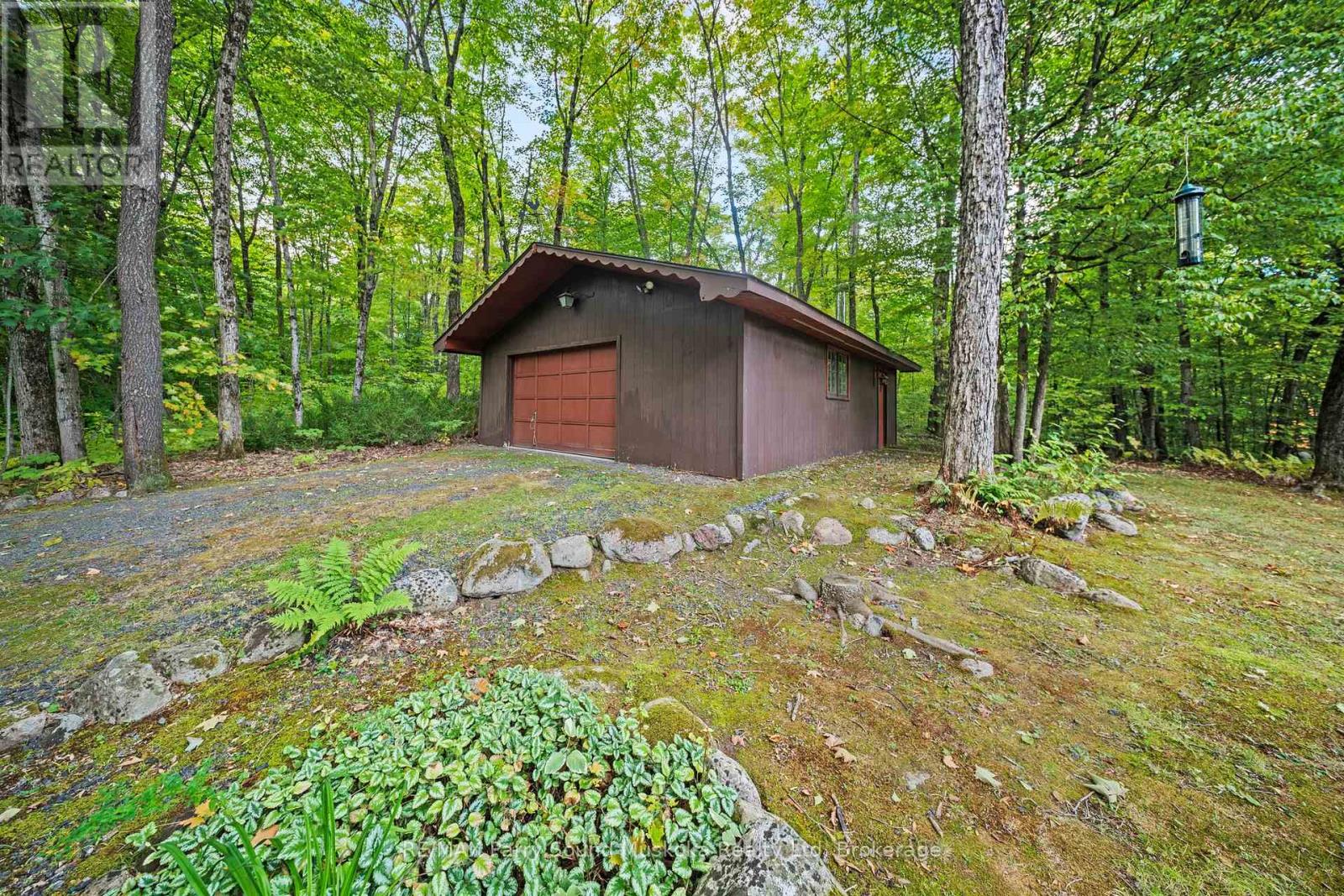 23 Brown's Lake Road, Seguin, Ontario  P2A 2W8 - Photo 38 - X12406947