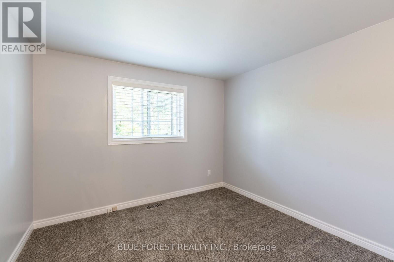 26 Acton Crescent, London South, Ontario  N6E 1W5 - Photo 23 - X12406909