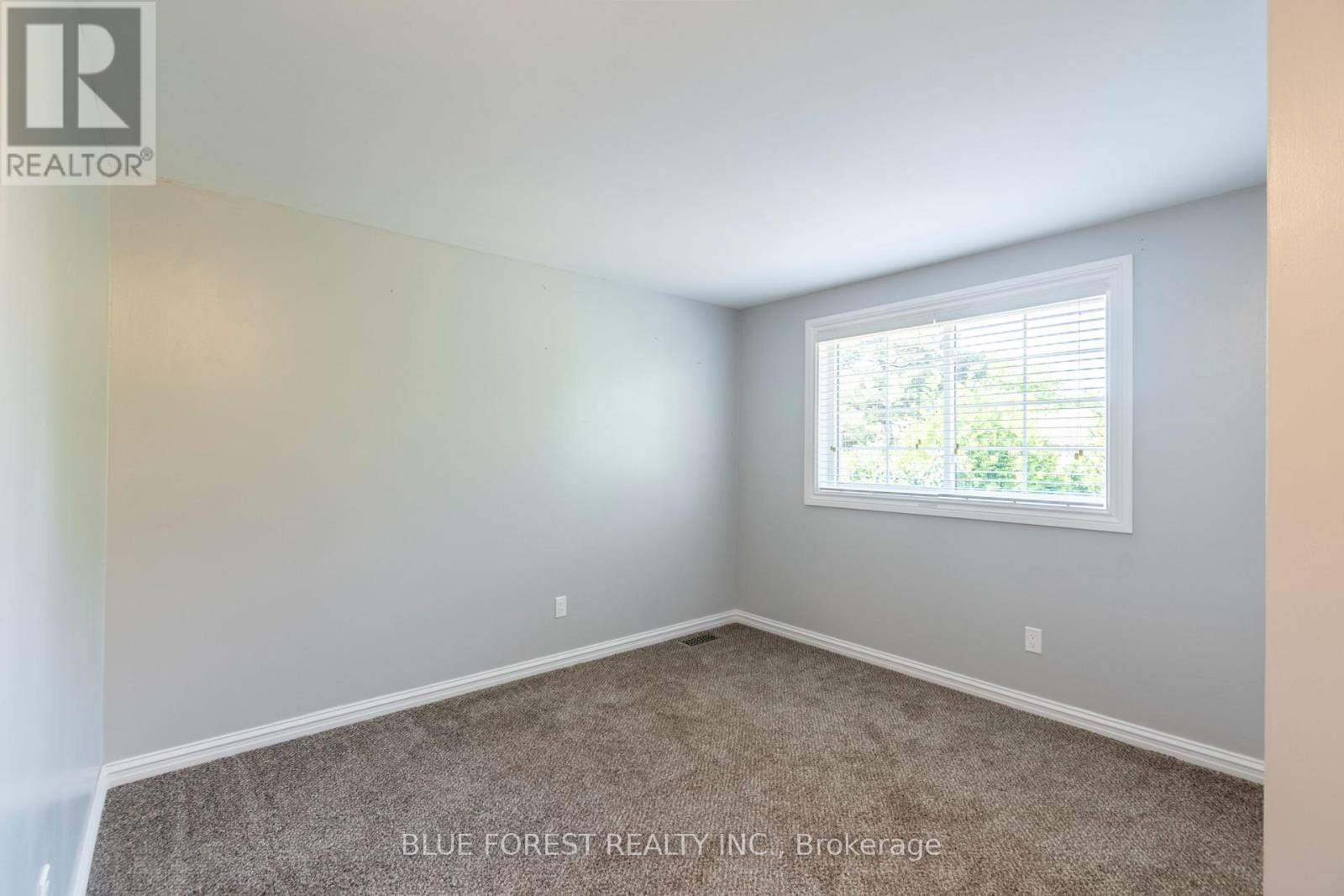 26 Acton Crescent, London South, Ontario  N6E 1W5 - Photo 25 - X12406909