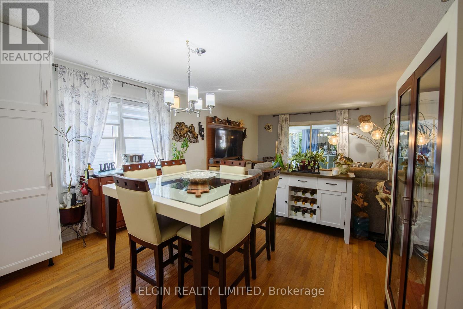 59 Wilkins Crescent, Tillsonburg, Ontario  N4G 5M5 - Photo 13 - X12407019
