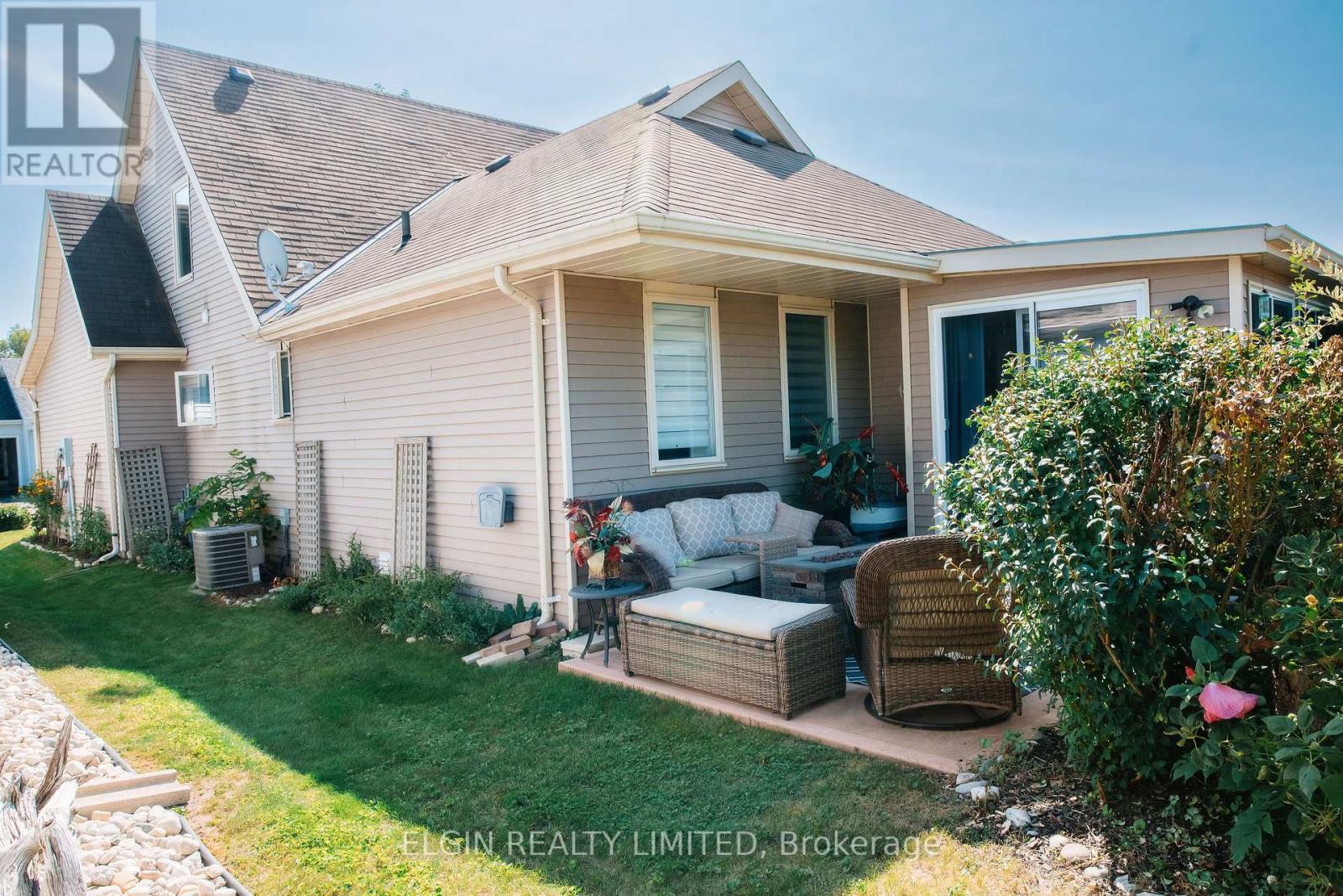 59 Wilkins Crescent, Tillsonburg, Ontario  N4G 5M5 - Photo 36 - X12407019