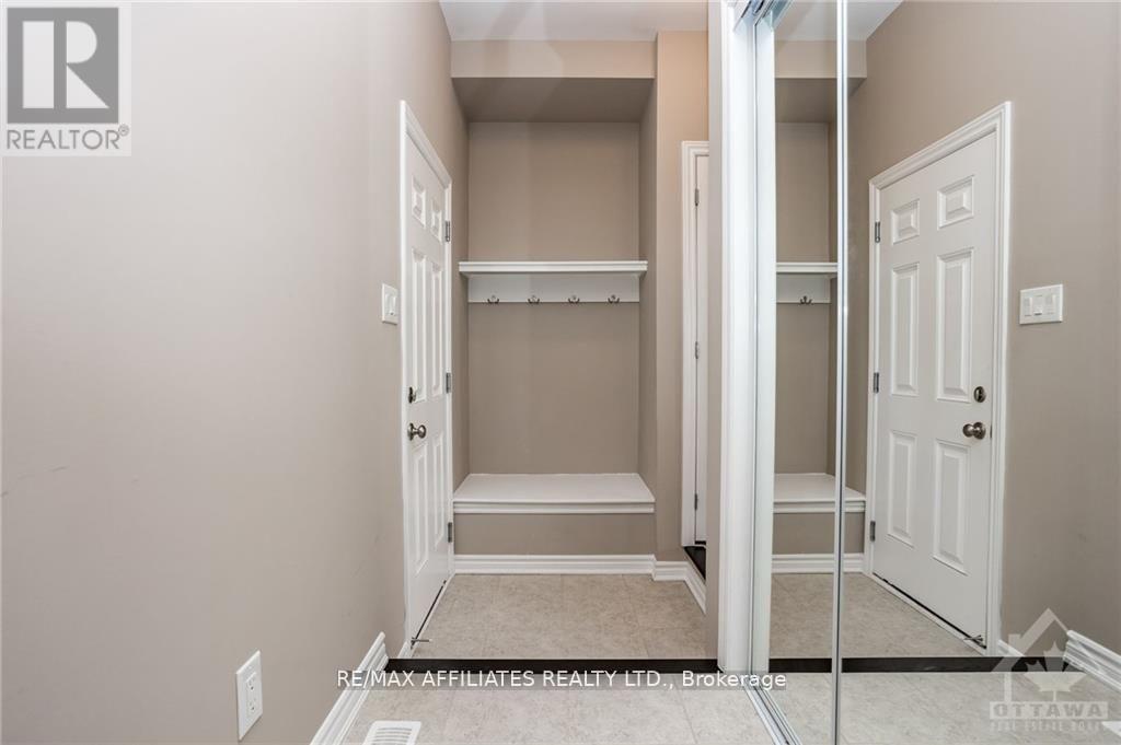 226 Cranesbill Road, Ottawa, Ontario  K2S 1B9 - Photo 14 - X12406884
