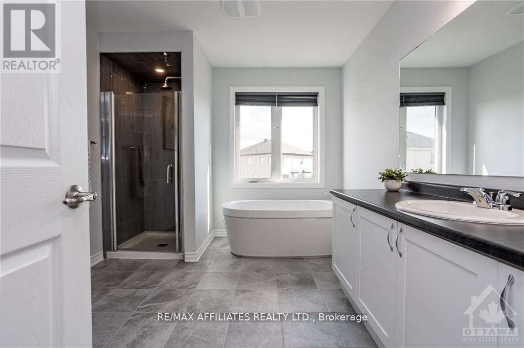226 Cranesbill Road, Ottawa, Ontario  K2S 1B9 - Photo 18 - X12406884