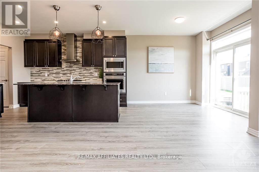 226 Cranesbill Road, Ottawa, Ontario  K2S 1B9 - Photo 8 - X12406884