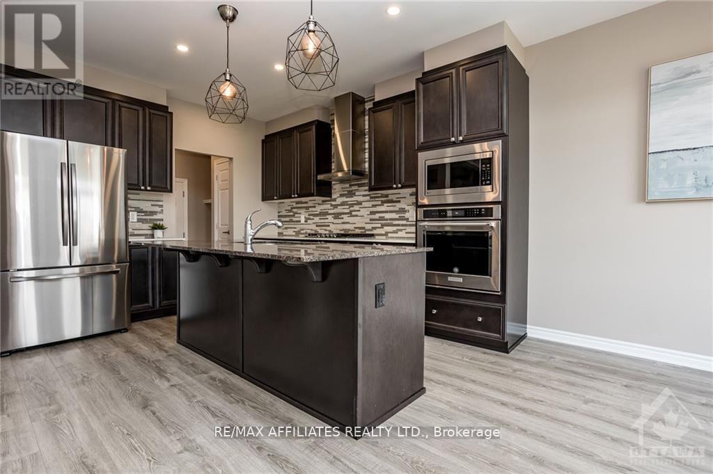226 Cranesbill Road, Ottawa, Ontario  K2S 1B9 - Photo 9 - X12406884