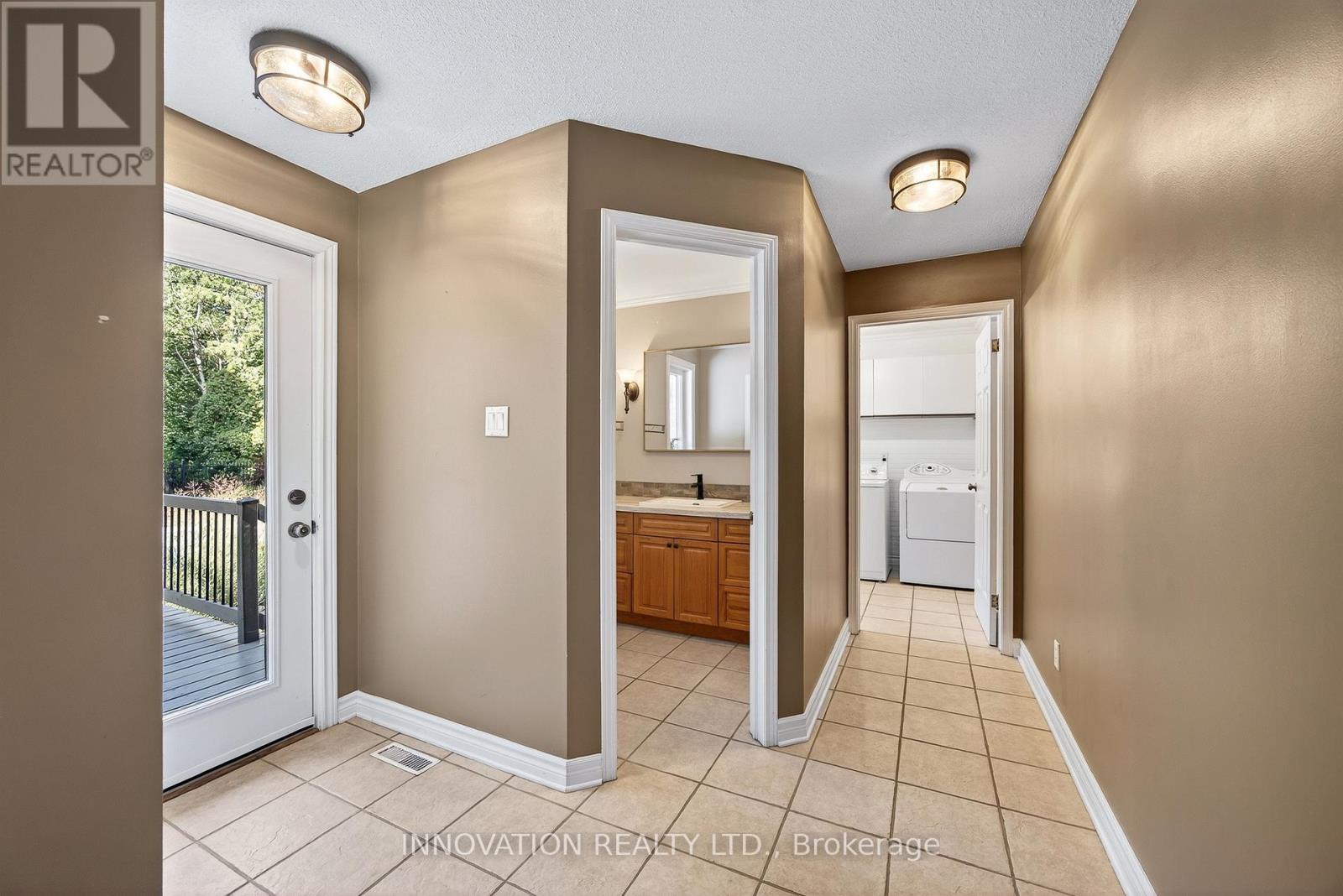 5558 South Island Park Drive, Ottawa, Ontario  K4M 1J2 - Photo 23 - X12406906