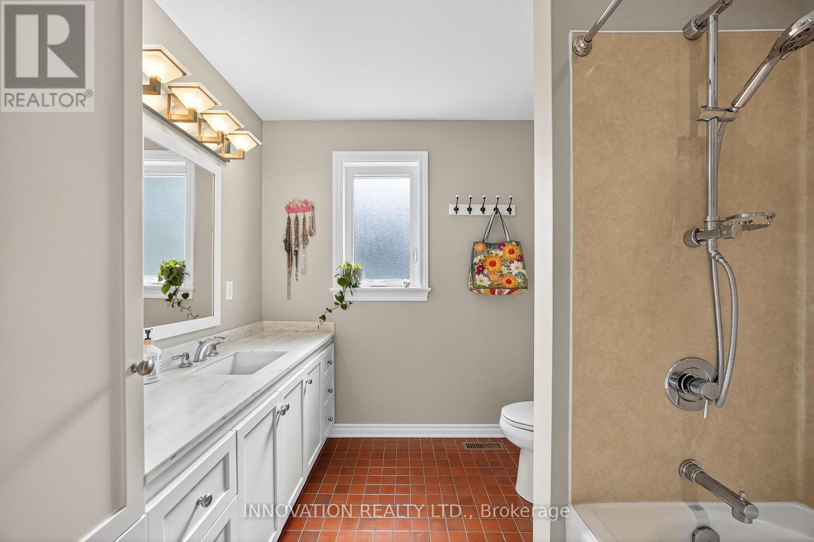 5558 South Island Park Drive, Ottawa, Ontario  K4M 1J2 - Photo 36 - X12406906