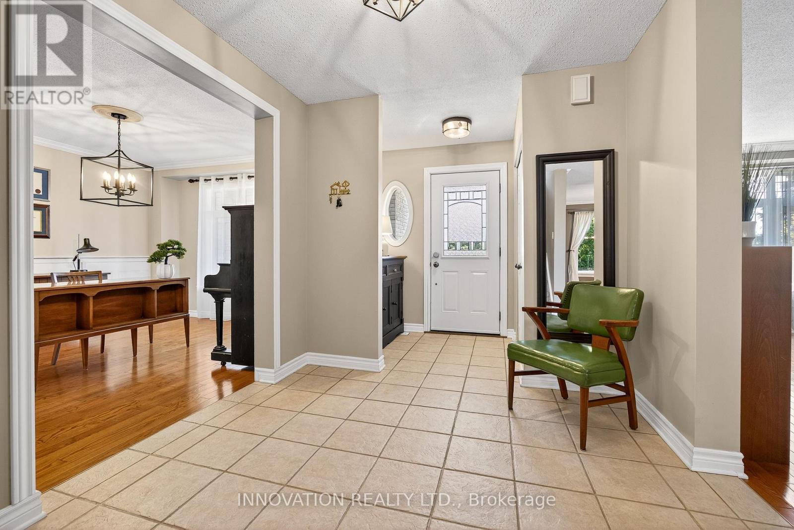 5558 South Island Park Drive, Ottawa, Ontario  K4M 1J2 - Photo 6 - X12406906