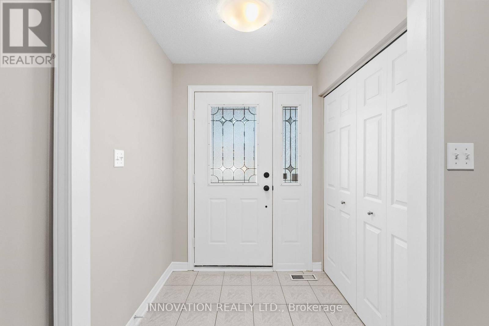 23 Havenwood Trail, Ottawa, Ontario  K2S 1C9 - Photo 2 - X12406954