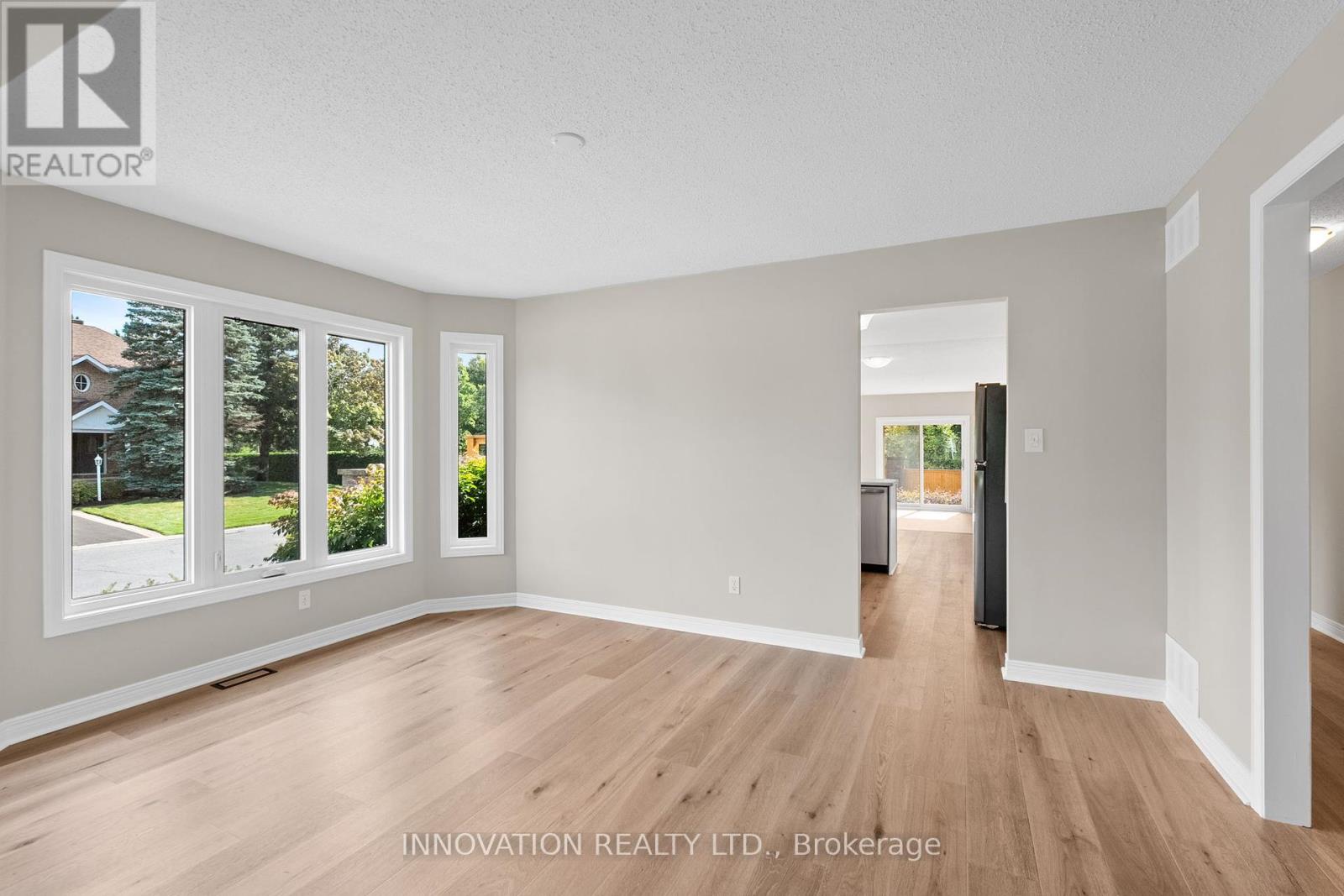 23 Havenwood Trail, Ottawa, Ontario  K2S 1C9 - Photo 8 - X12406954