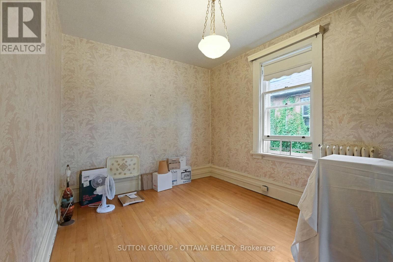 124 Fourth Avenue, Ottawa, Ontario  K1S 2L4 - Photo 28 - X12406973