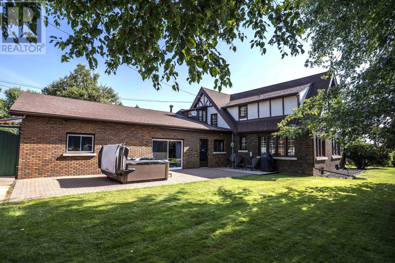 144 High St S, Thunder Bay, Ontario  P7B 3K5 - Photo 3 - TB252947