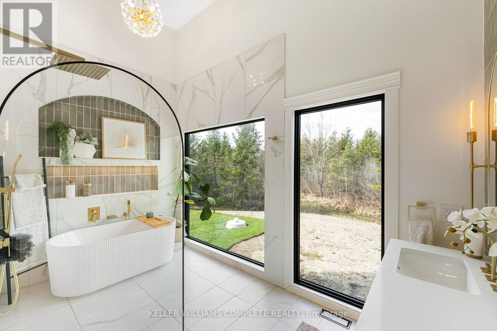 3901 White Road, Port Colborne, Ontario  L3K 5V5 - Photo 21 - X12407022