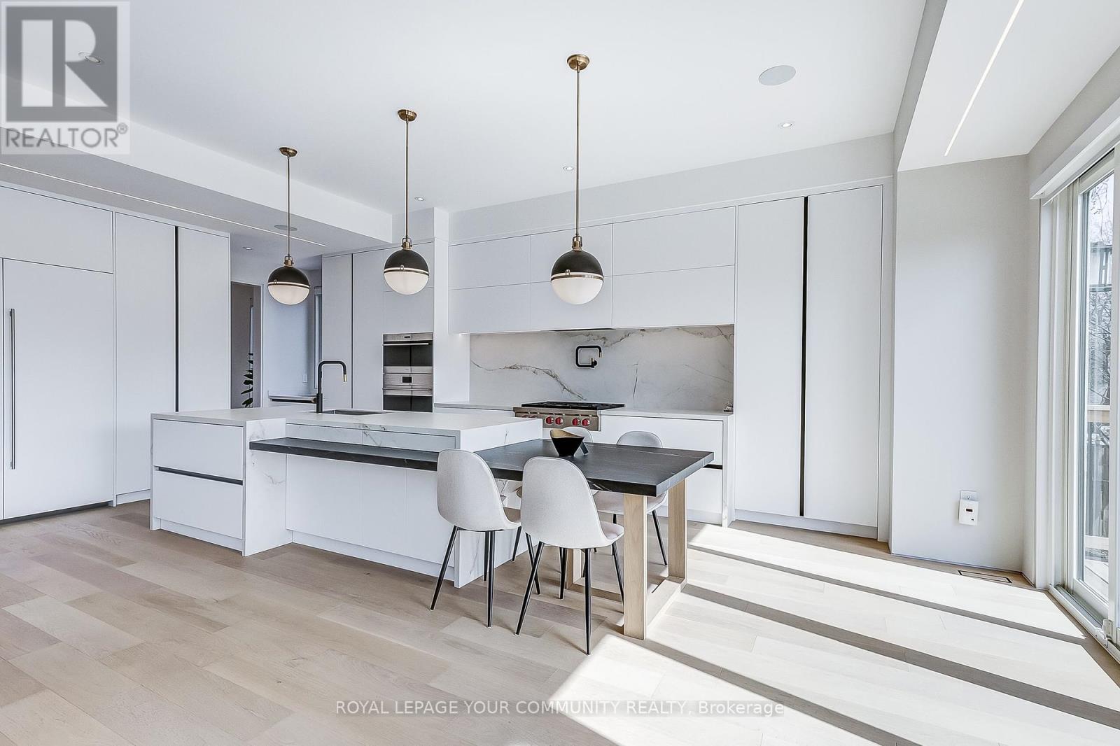 131 Poyntz Avenue, Toronto, Ontario  M2N 1J3 - Photo 13 - C12406793