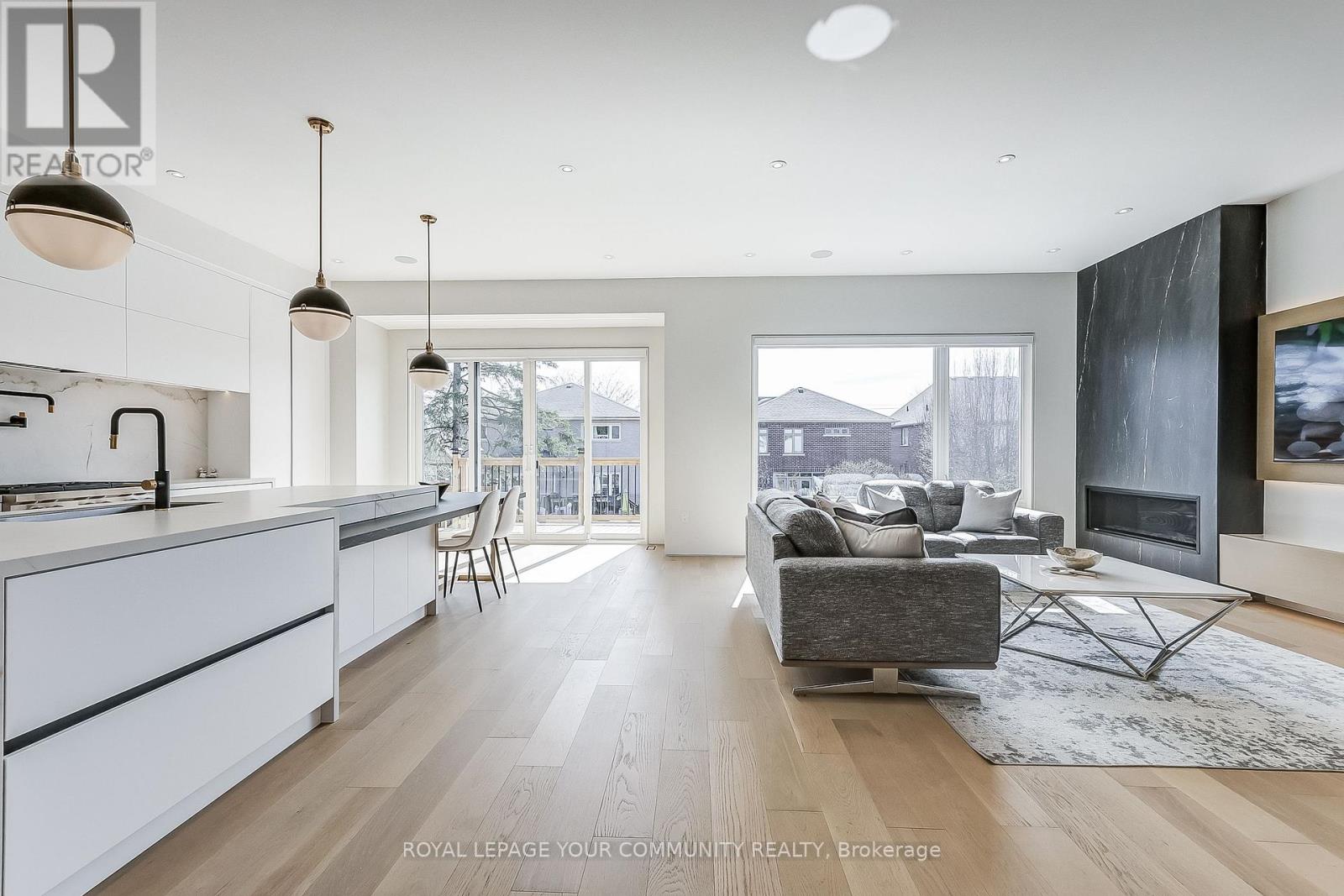 131 Poyntz Avenue, Toronto, Ontario  M2N 1J3 - Photo 17 - C12406793