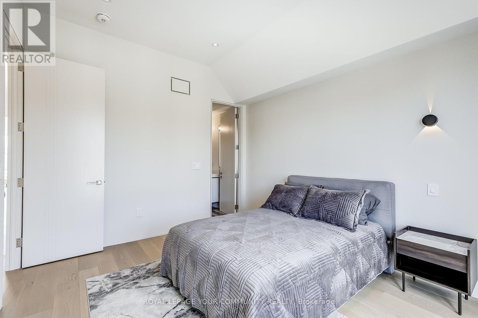 131 Poyntz Avenue, Toronto, Ontario  M2N 1J3 - Photo 36 - C12406793