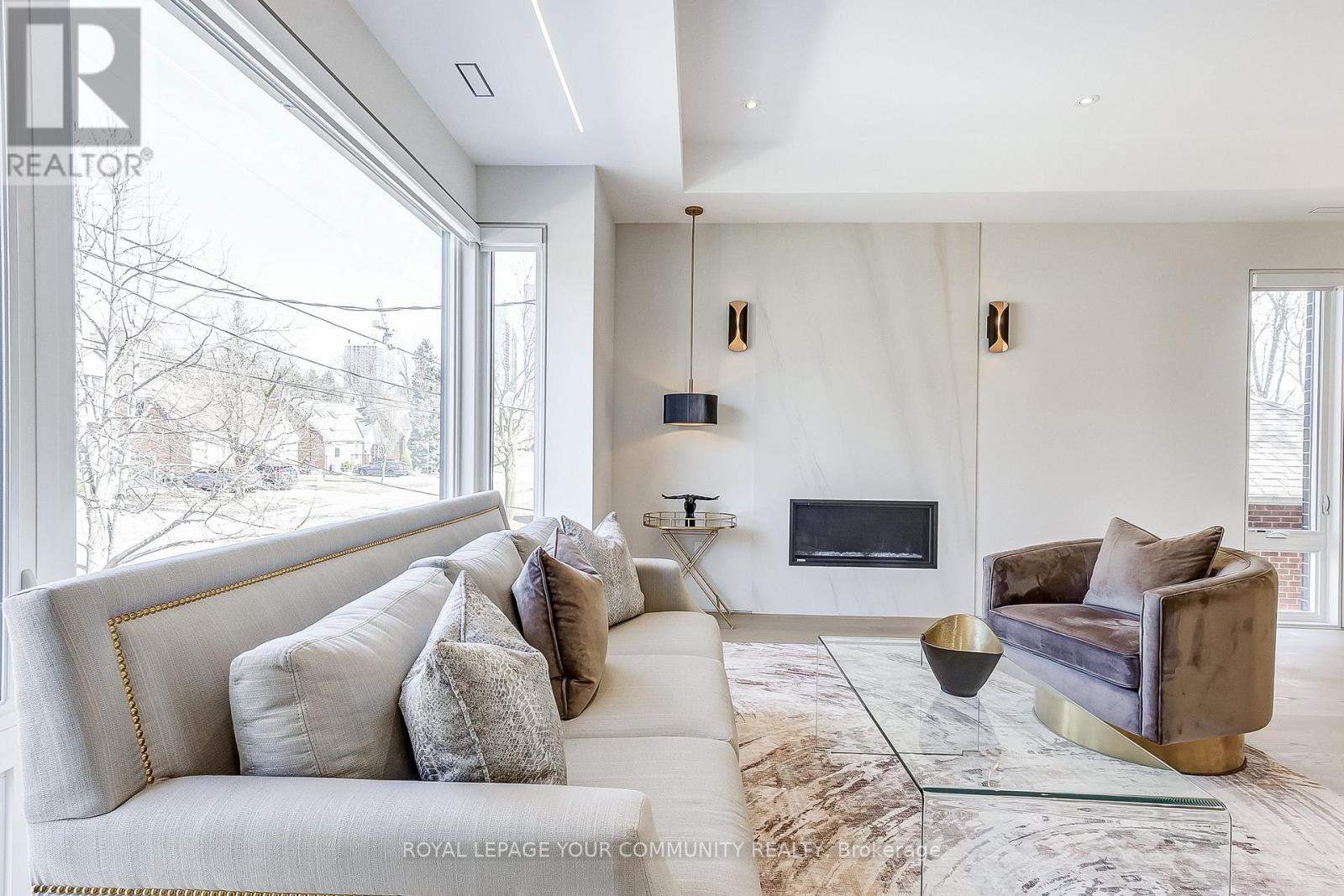 131 Poyntz Avenue, Toronto, Ontario  M2N 1J3 - Photo 7 - C12406793