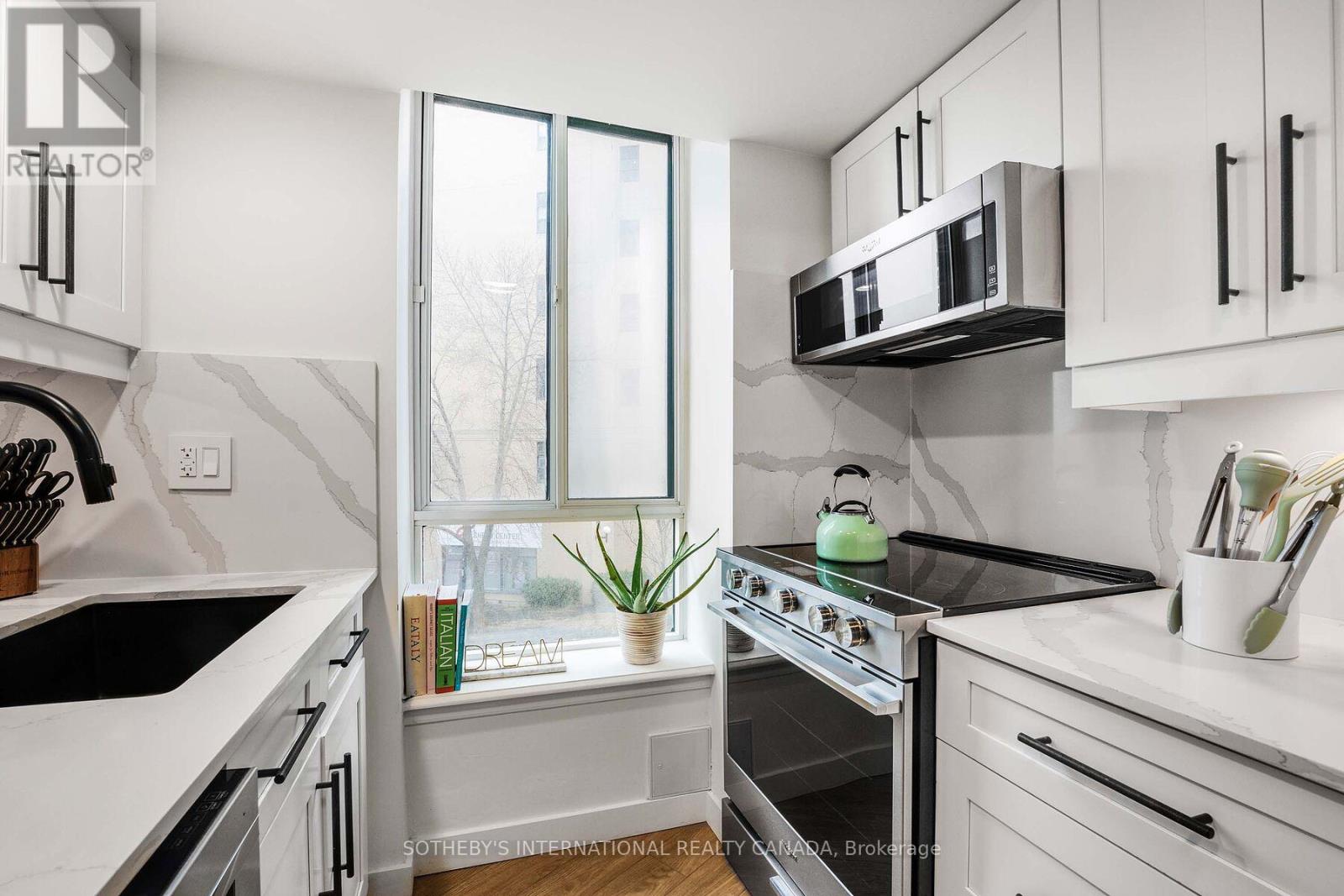 213 - 801 King Street W, Toronto, Ontario  M5V 3C9 - Photo 16 - C12406817