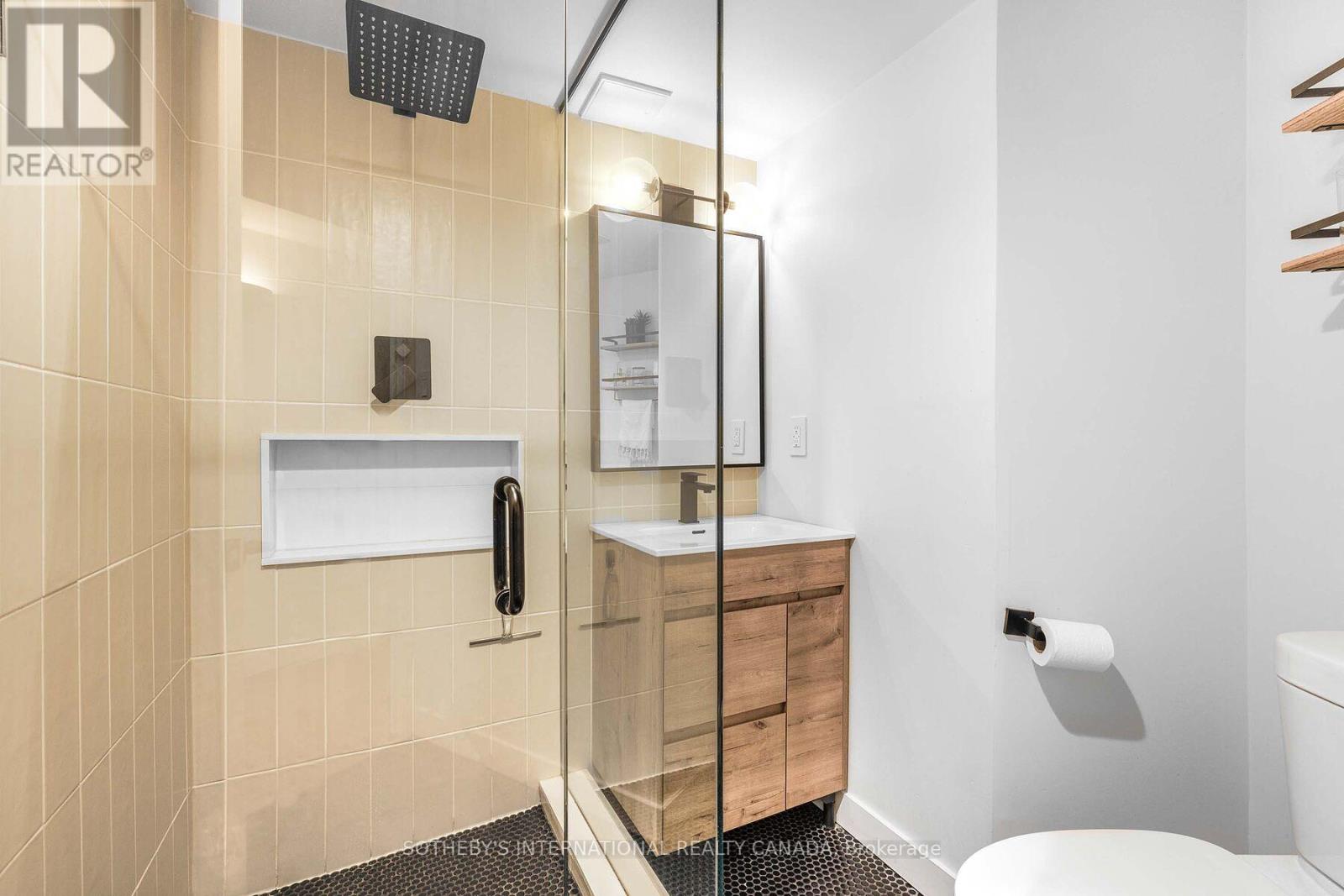 213 - 801 King Street W, Toronto, Ontario  M5V 3C9 - Photo 20 - C12406817
