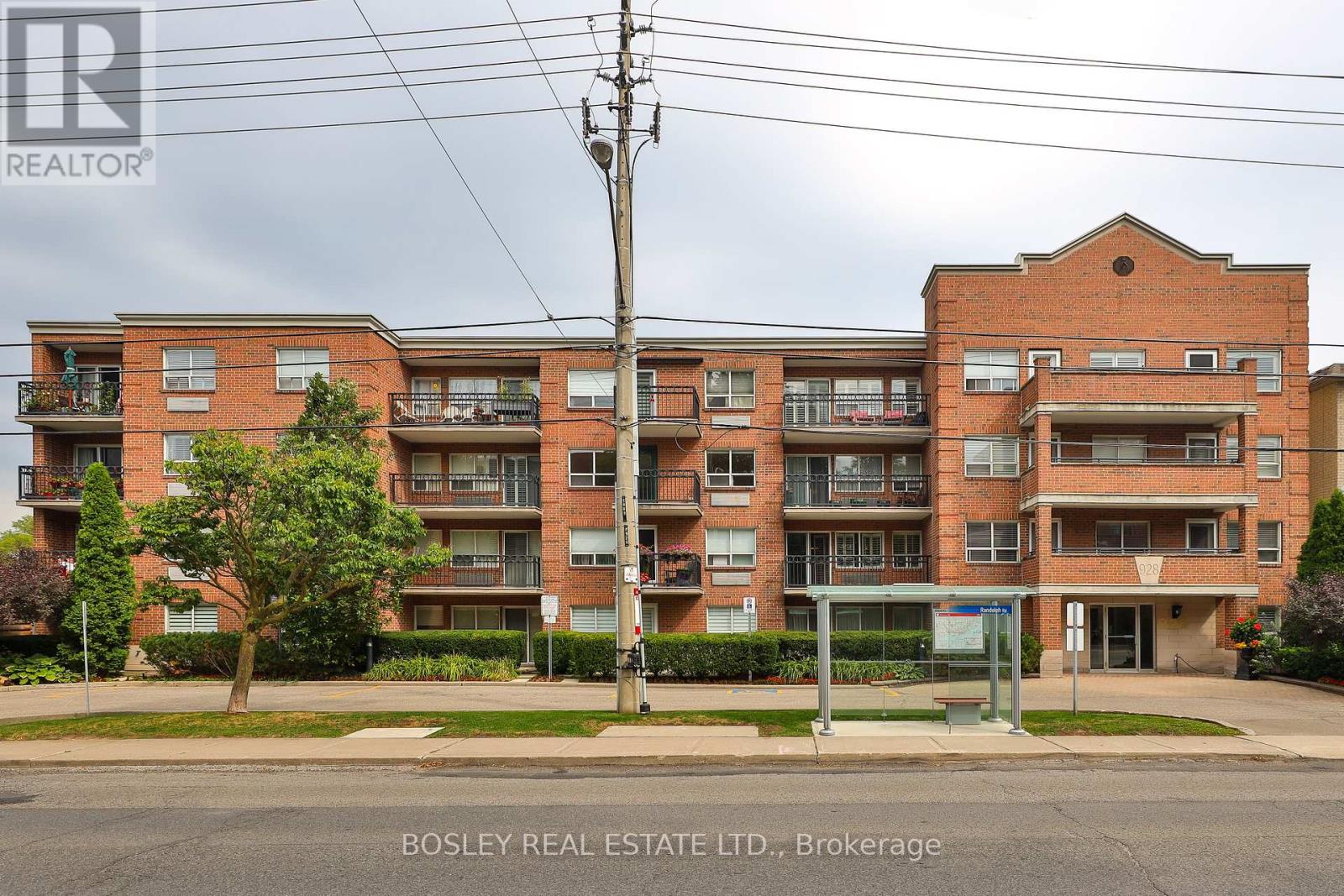 306 - 928 MILLWOOD ROAD, Toronto, Ontario
