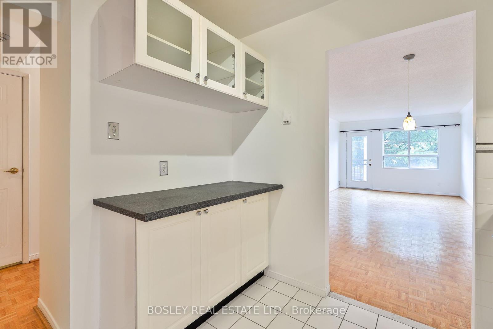 306 - 928 Millwood Road, Toronto, Ontario  M4G 1X3 - Photo 12 - C12406831
