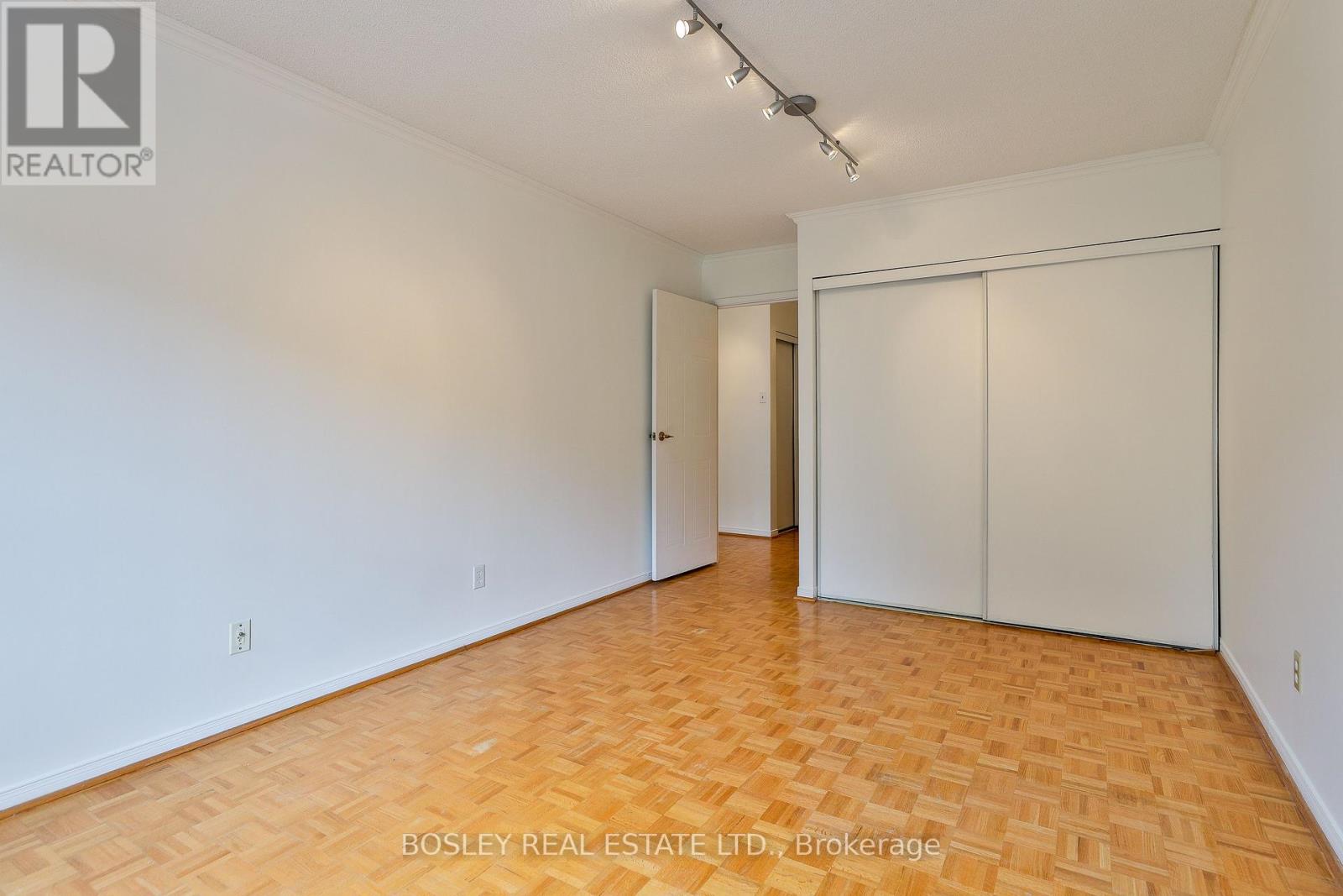306 - 928 Millwood Road, Toronto, Ontario  M4G 1X3 - Photo 15 - C12406831