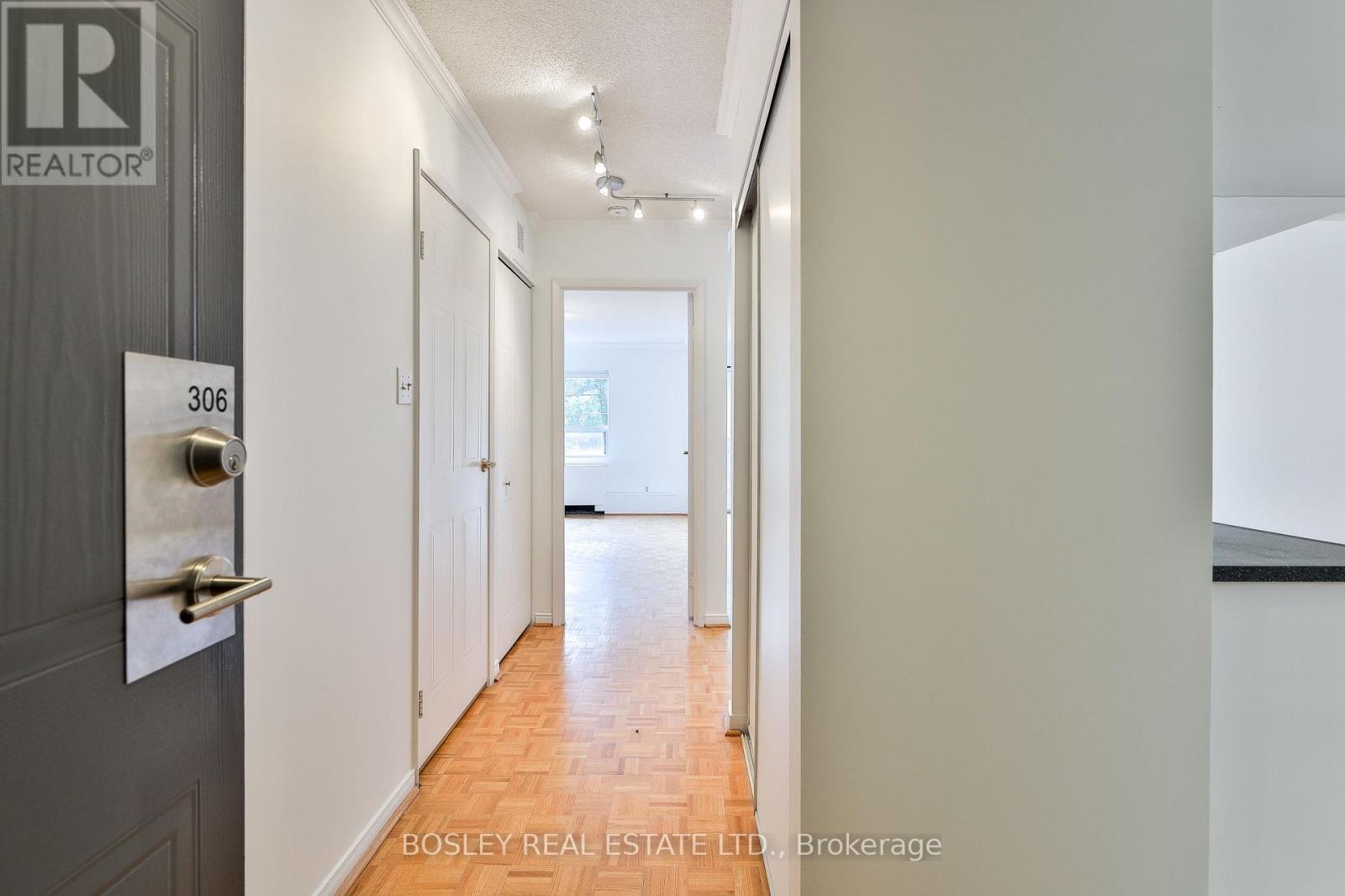 306 - 928 Millwood Road, Toronto, Ontario  M4G 1X3 - Photo 2 - C12406831