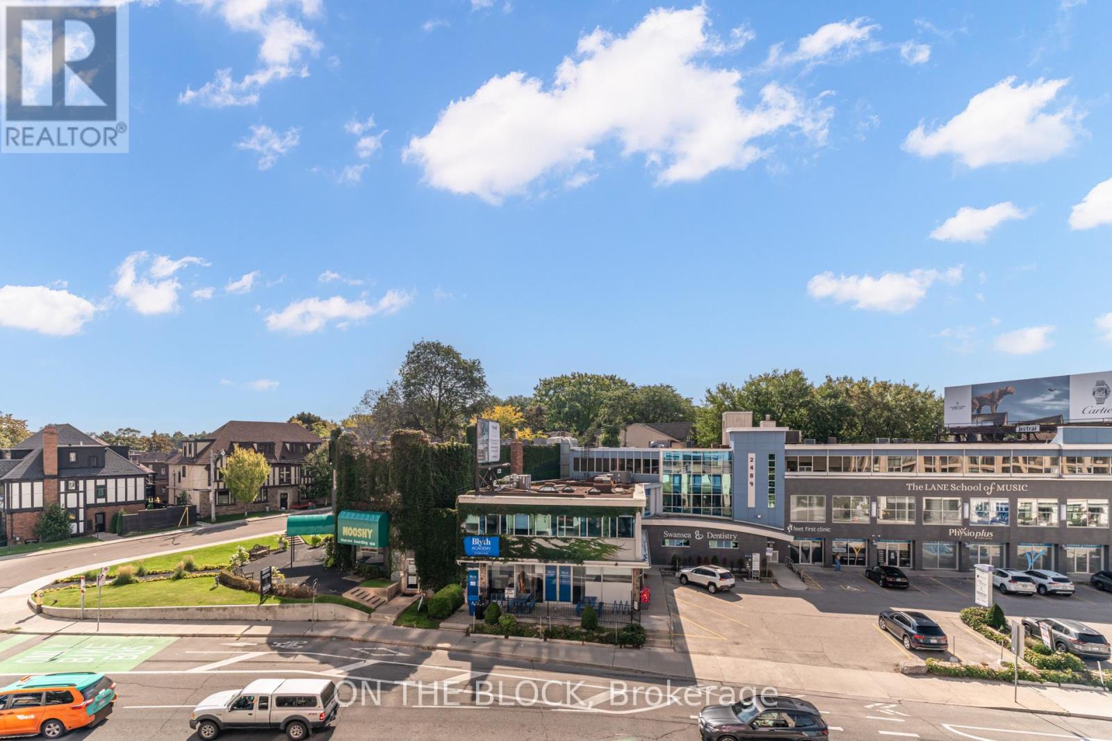 420 - 1 Old Mill Drive, Toronto, Ontario  M6S 0A1 - Photo 13 - W12397313