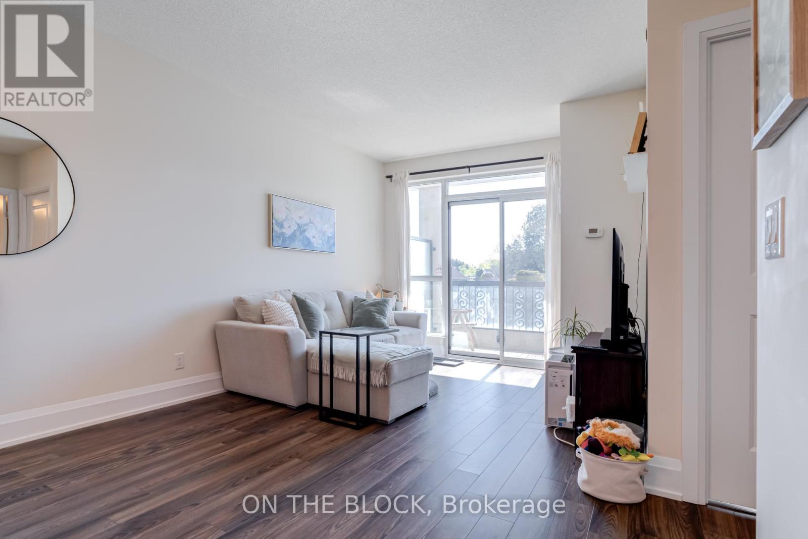 420 - 1 Old Mill Drive, Toronto, Ontario  M6S 0A1 - Photo 7 - W12397313