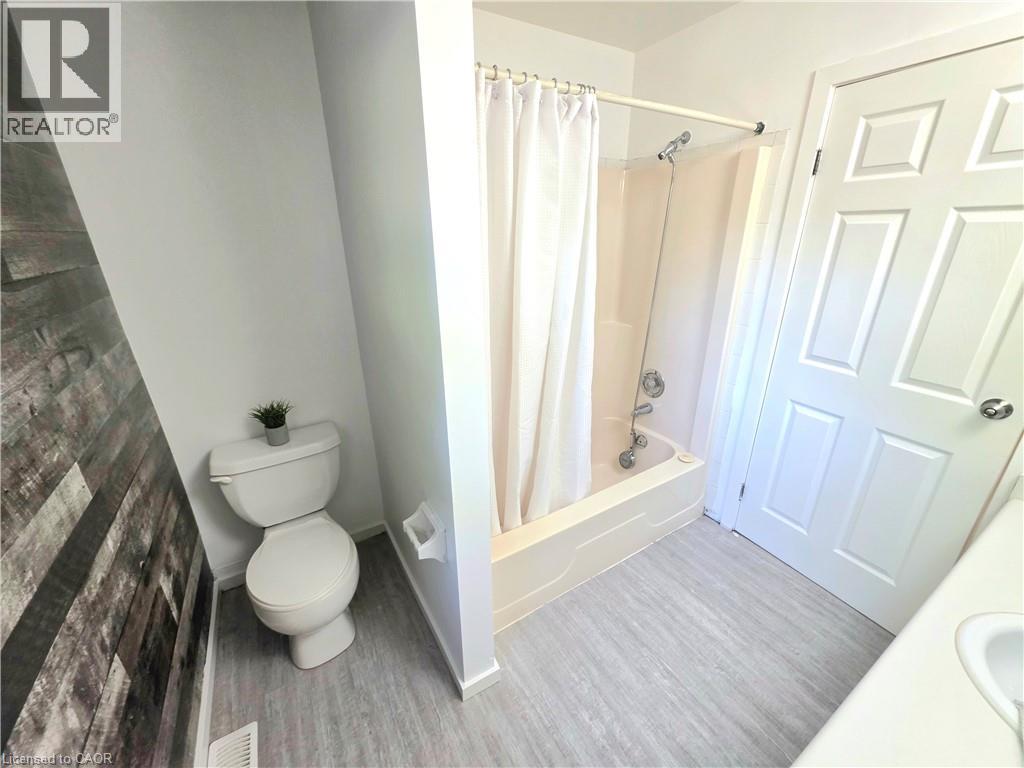 26 Poplar Drive Unit# 5, Cambridge, Ontario  N3C 4A3 - Photo 14 - 40764324