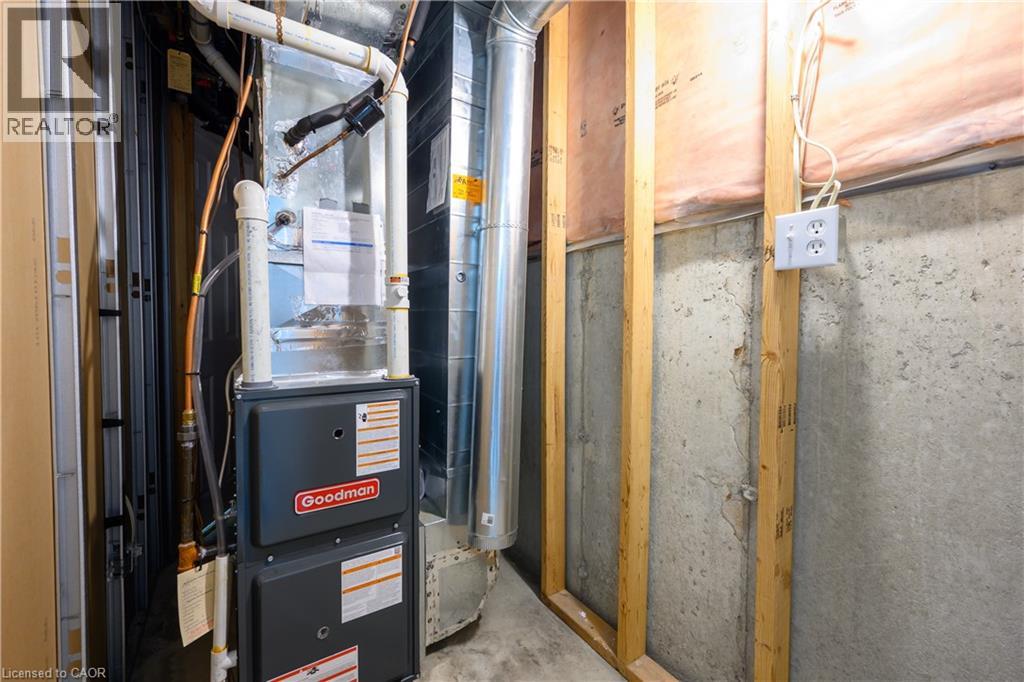 27a Walnut Street, St. Catharines, Ontario  L2T 1H6 - Photo 35 - 40735344