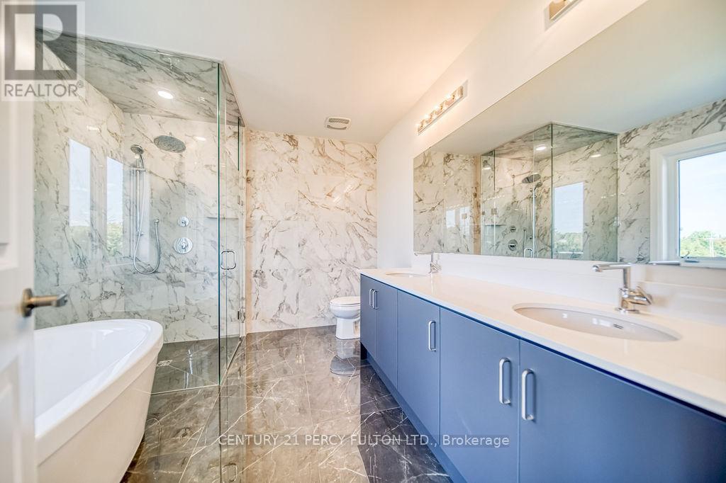 1350 Davis Loop, Innisfil (Lefroy), Ontario  L0L 1W0 - Photo 18 - N12406652