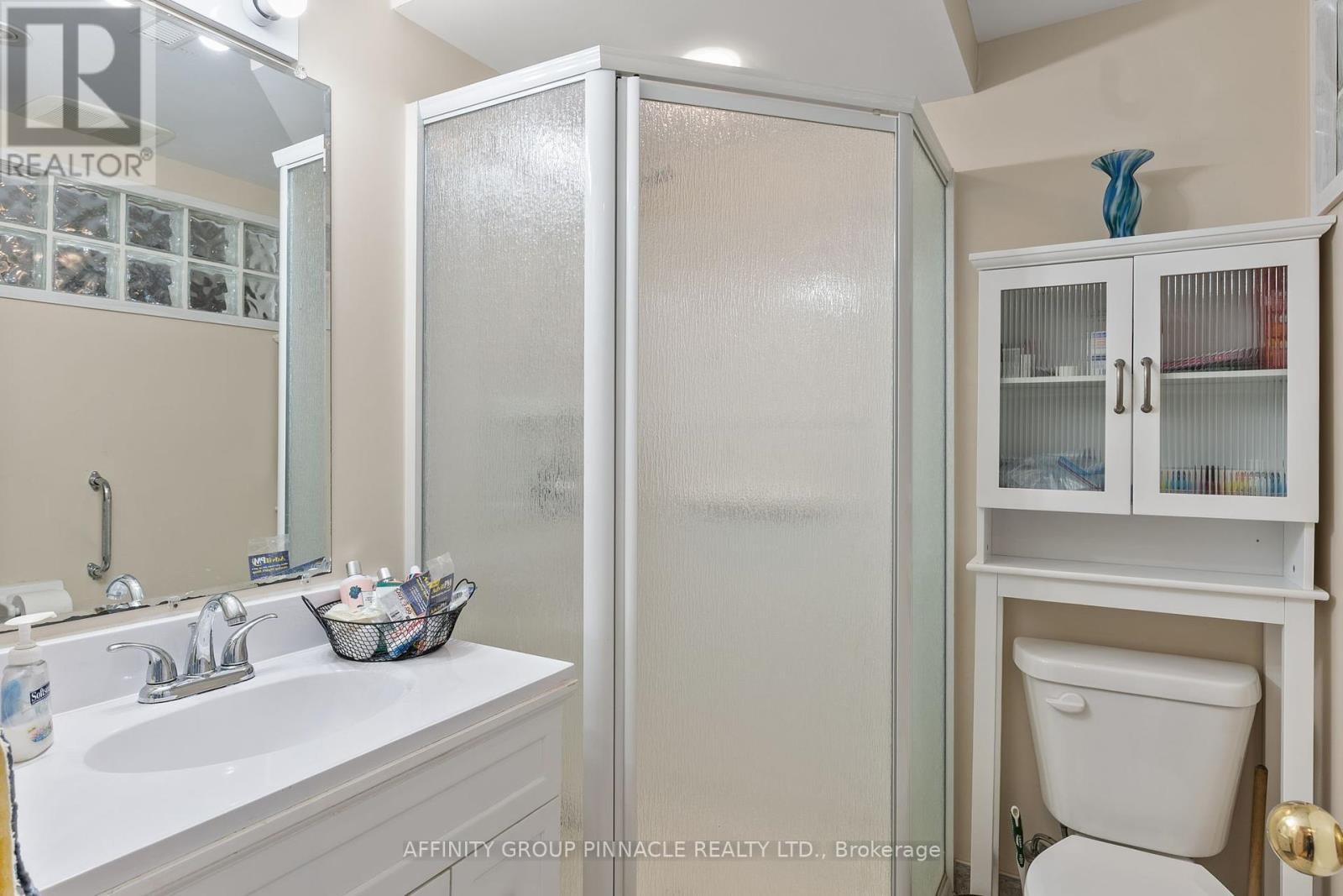 17 Wood Court, Kawartha Lakes, Ontario  K9V 6J4 - Photo 23 - X12407027