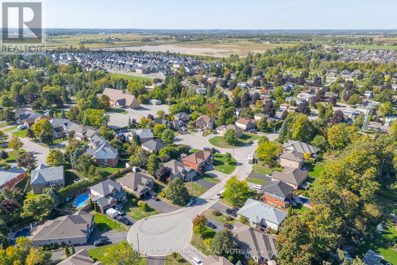 17 Wood Court, Kawartha Lakes, Ontario  K9V 6J4 - Photo 36 - X12407027