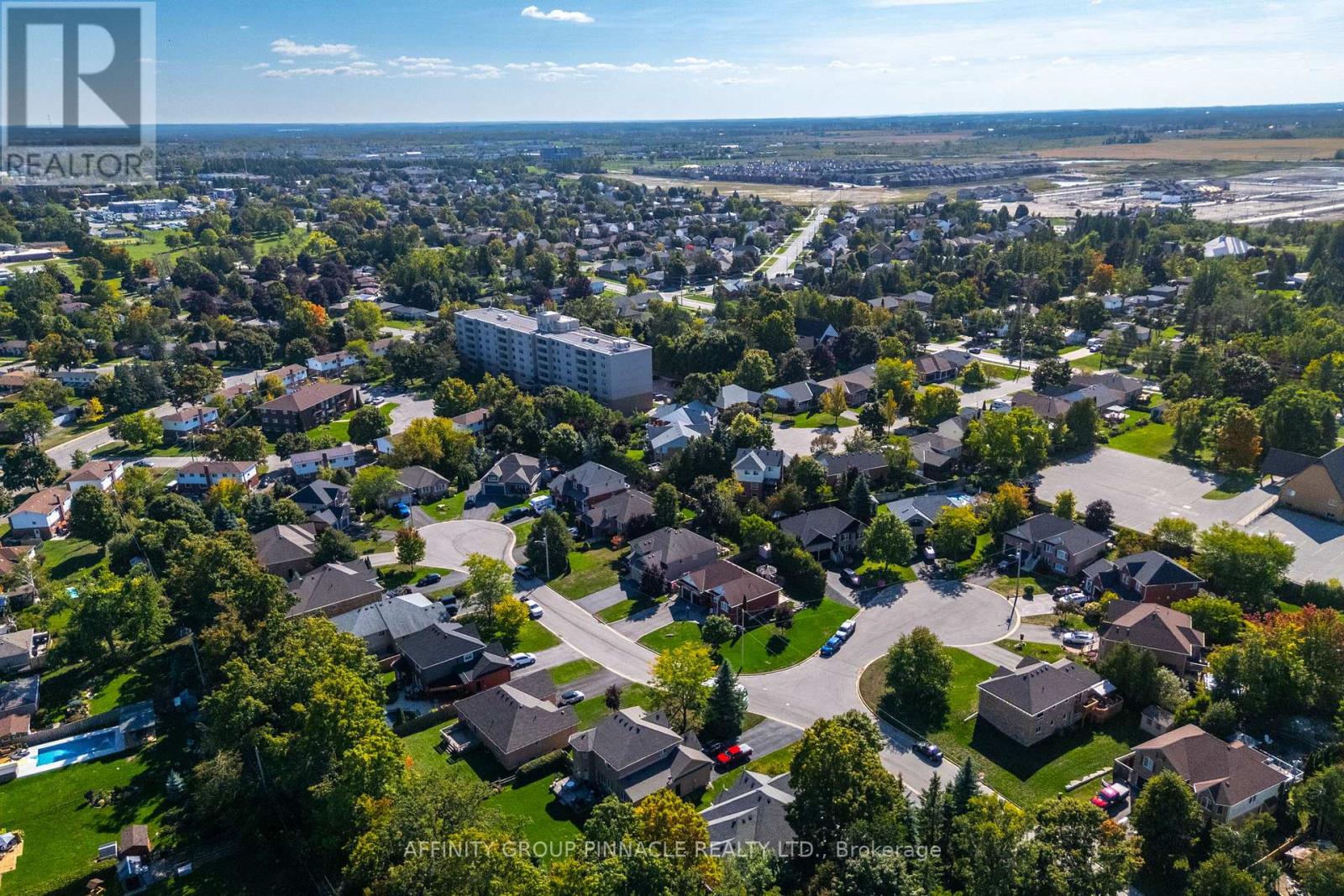 17 Wood Court, Kawartha Lakes, Ontario  K9V 6J4 - Photo 38 - X12407027