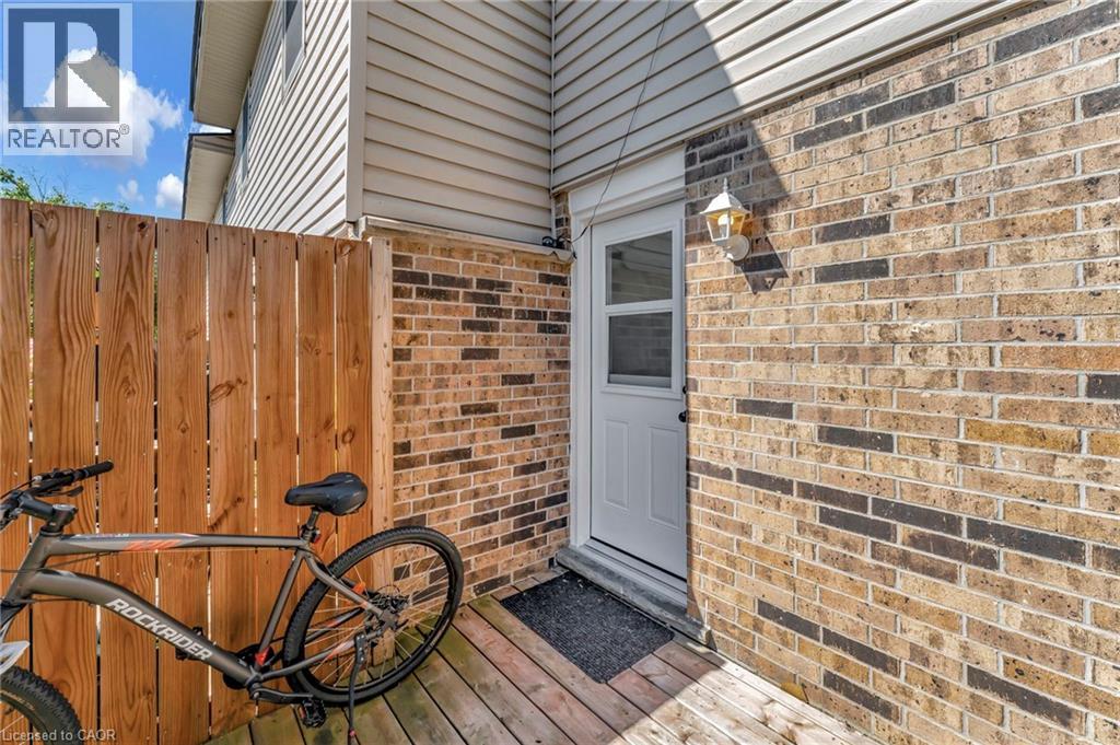 175 Cedar Street Unit# 37, Cambridge, Ontario  N1S 4X9 - Photo 8 - 40769634