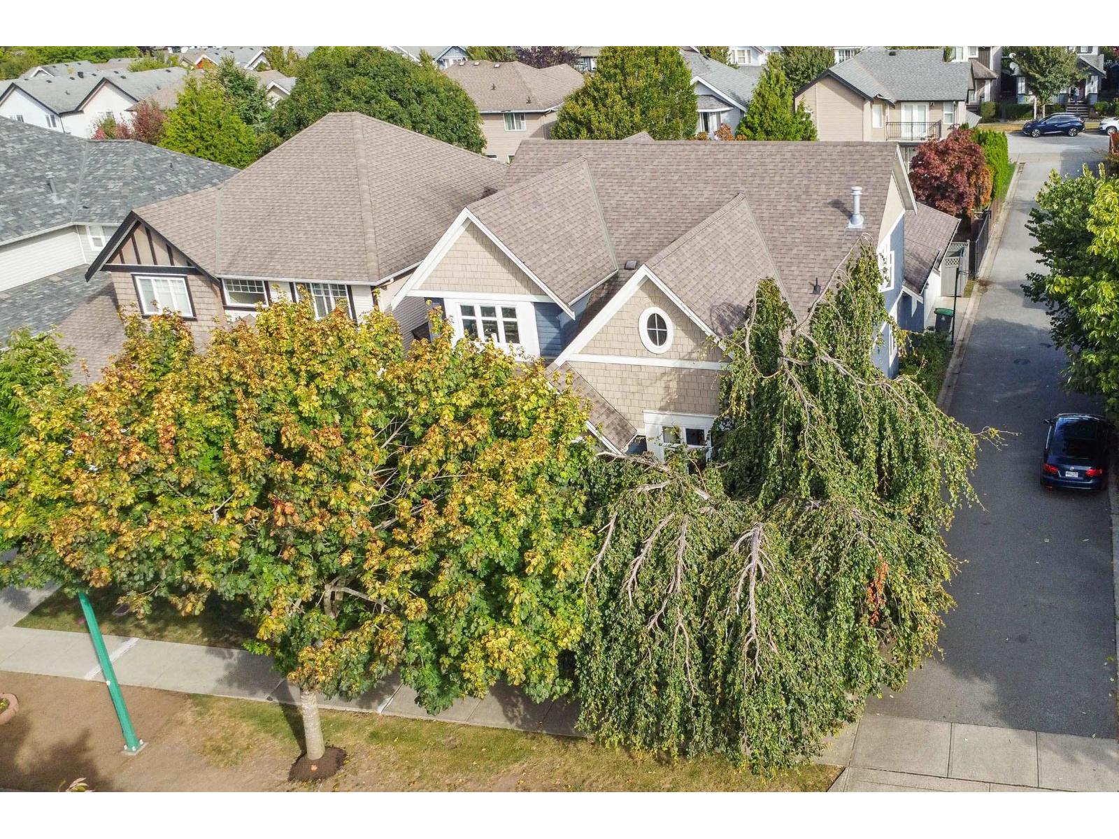 19089 68B AVENUE, Surrey, British Columbia