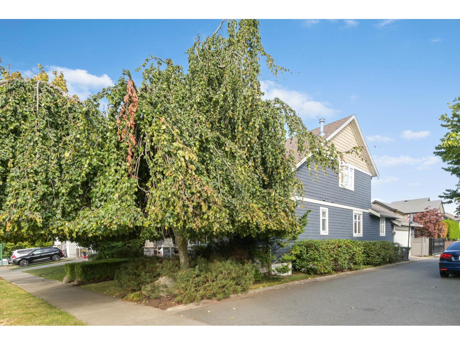 19089 68b Avenue, Surrey, British Columbia  V4N 5P5 - Photo 34 - R3047536