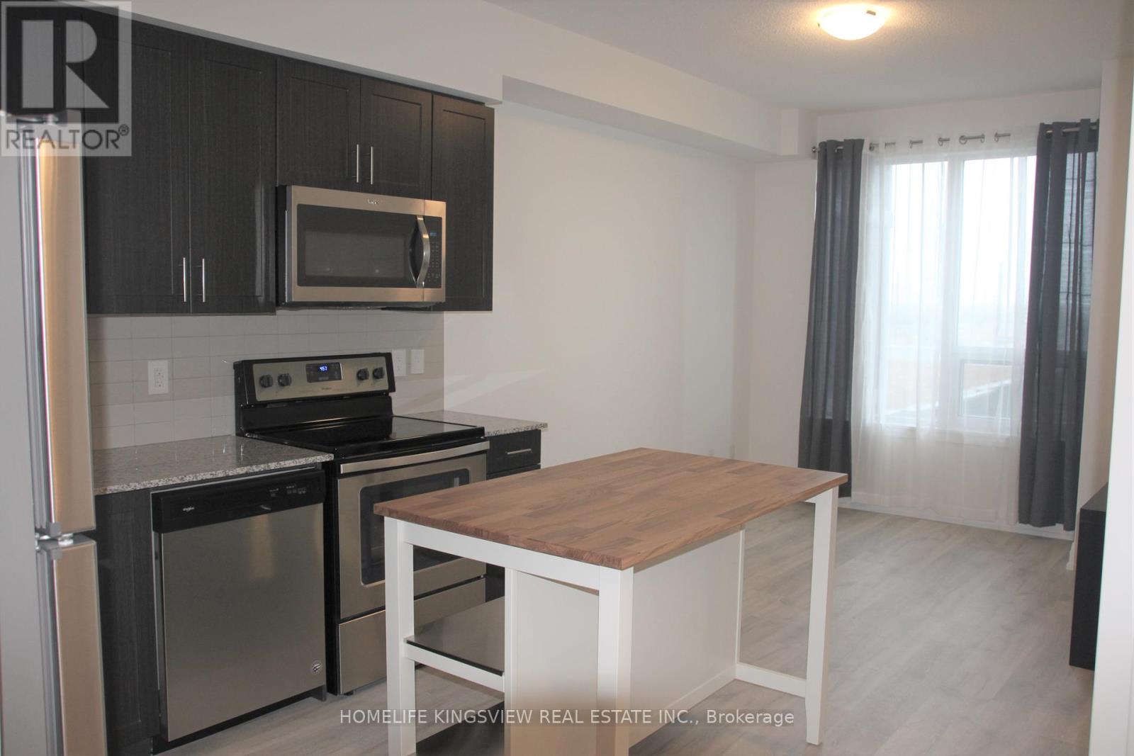 504 - 3600 Highway 7, Vaughan, Ontario  L4L 0G7 - Photo 3 - N12406777