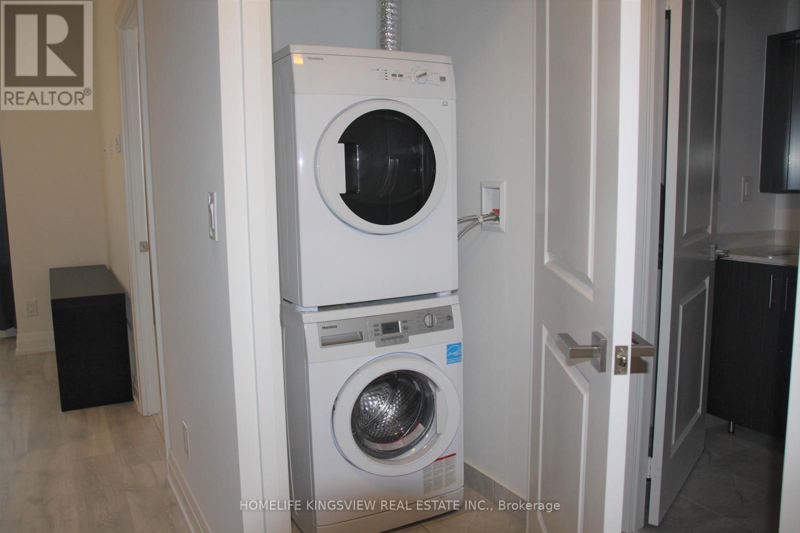 504 - 3600 Highway 7, Vaughan, Ontario  L4L 0G7 - Photo 6 - N12406777