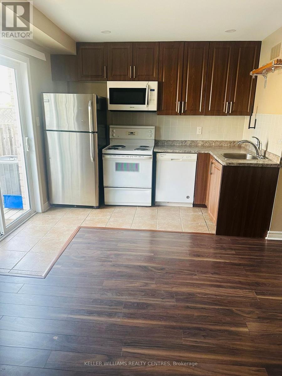 122 Alfred Smith Way N, York, Ontario  L3X 3B8 - Photo 4 - N12406815