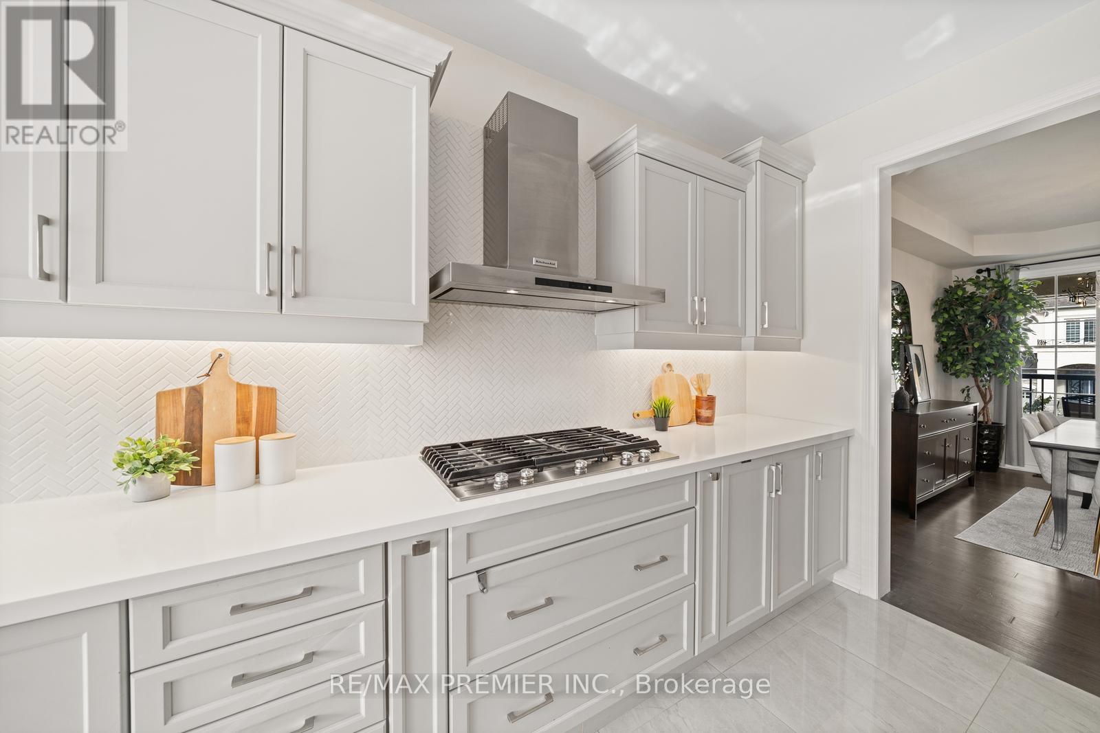 30 Bannockburn Drive, Vaughan, Ontario  L4H 4P8 - Photo 15 - N12406833