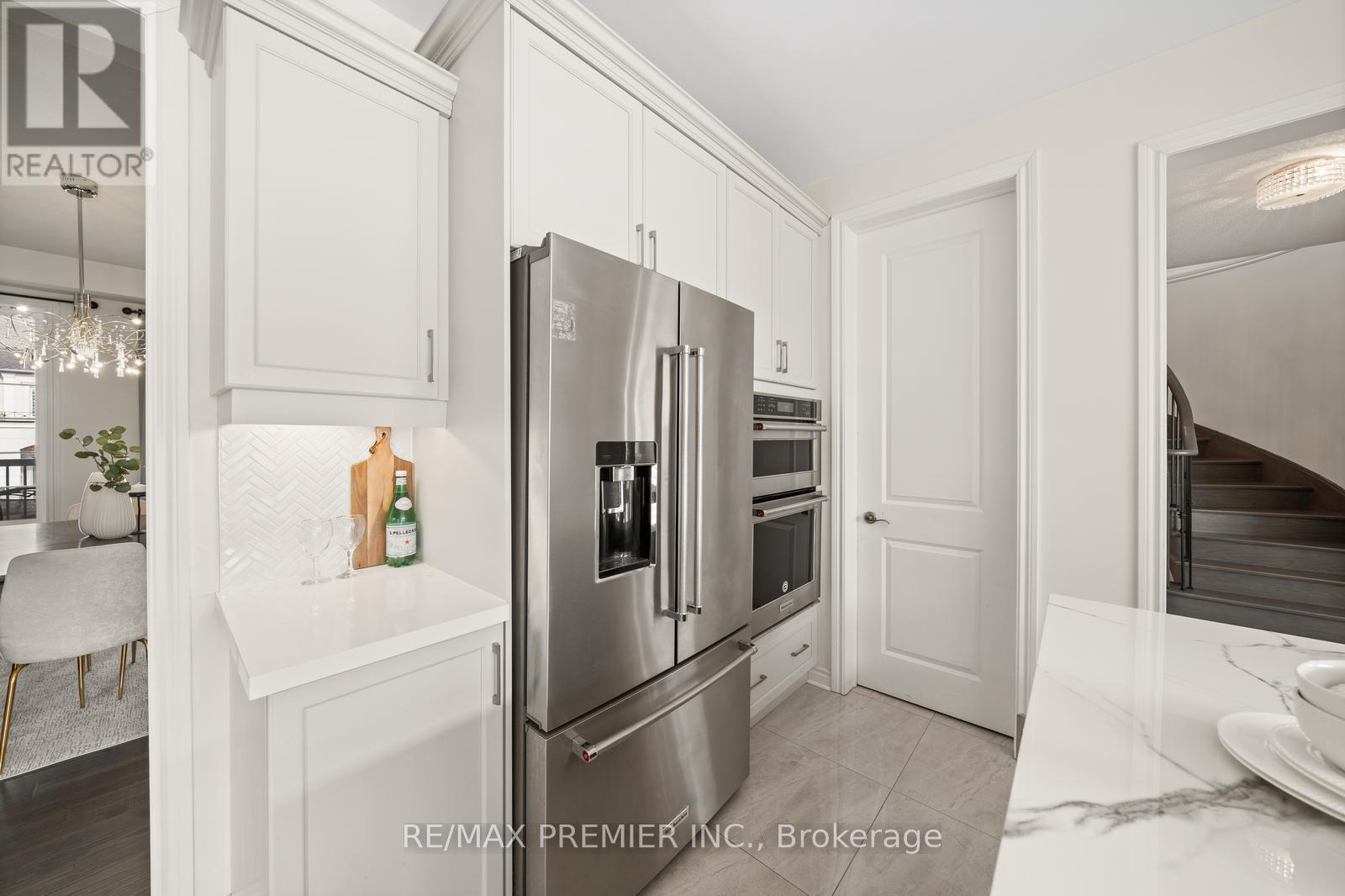 30 Bannockburn Drive, Vaughan, Ontario  L4H 4P8 - Photo 16 - N12406833