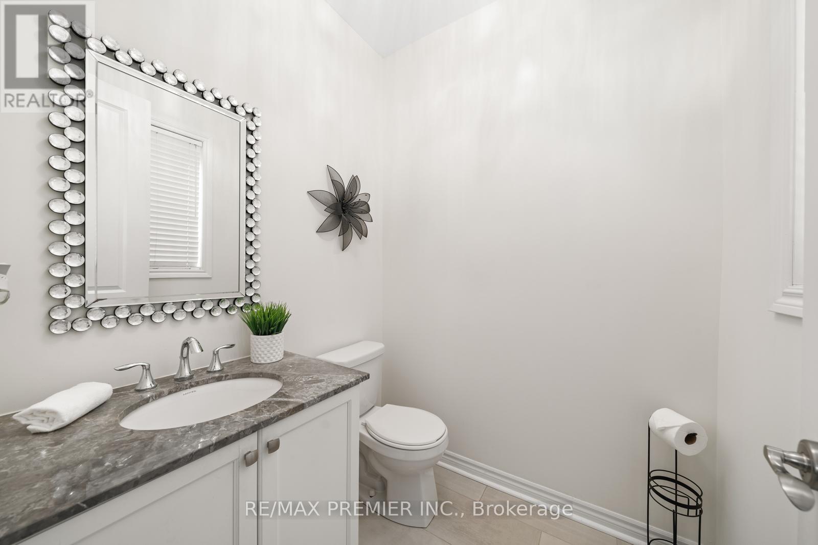 30 Bannockburn Drive, Vaughan, Ontario  L4H 4P8 - Photo 17 - N12406833