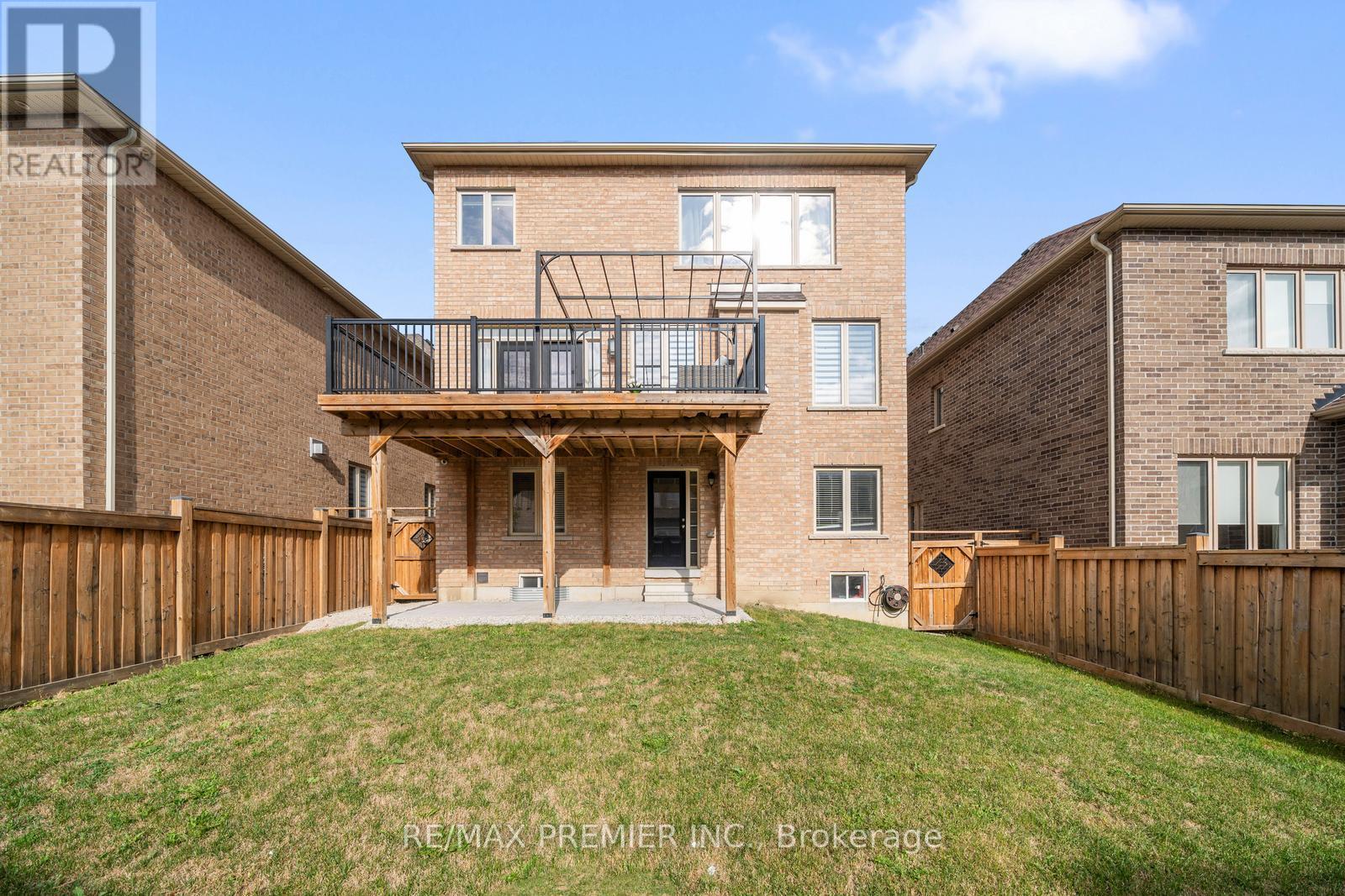 30 Bannockburn Drive, Vaughan, Ontario  L4H 4P8 - Photo 41 - N12406833