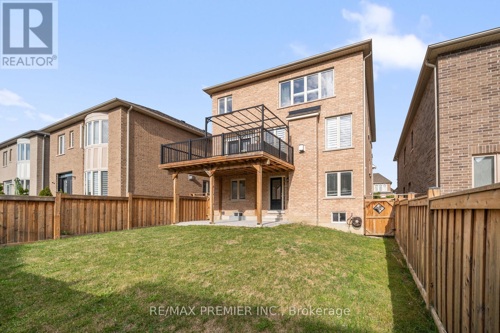 30 Bannockburn Drive, Vaughan, Ontario  L4H 4P8 - Photo 42 - N12406833