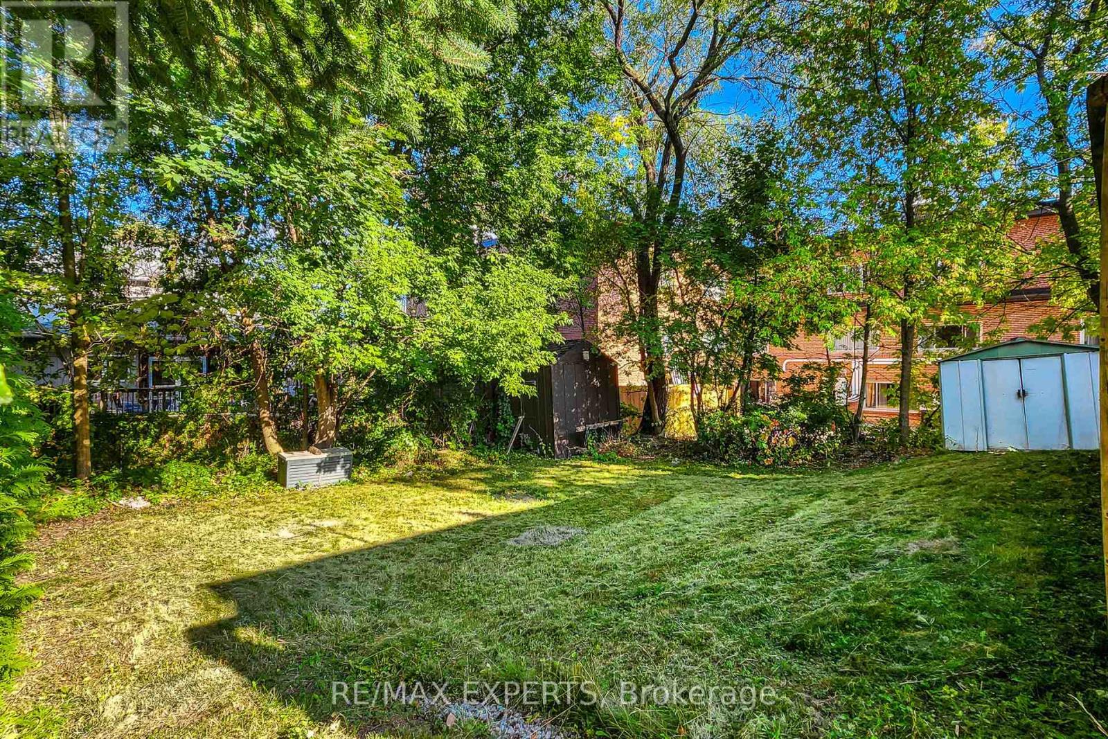 261 Helmer Avenue, Newmarket, Ontario  L3Y 4L8 - Photo 24 - N12406837